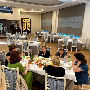טביליסי Welcome Генацвале))) מראה חיצוני תמונה